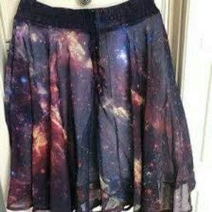 ISO looking for Thinkgeek milky way twinkle skirt
